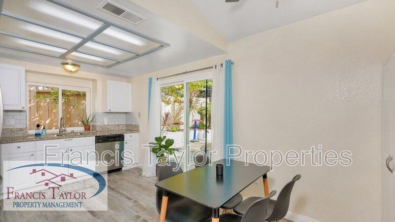 5288 Leon St - Photo 7 of 30