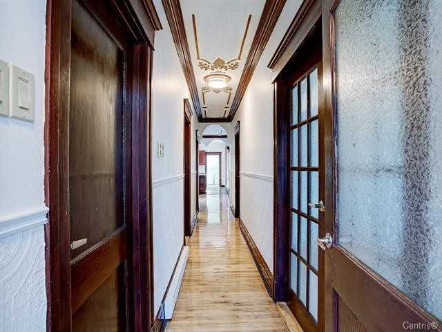 7451 Avenue Querbes - Photo 3 of 23