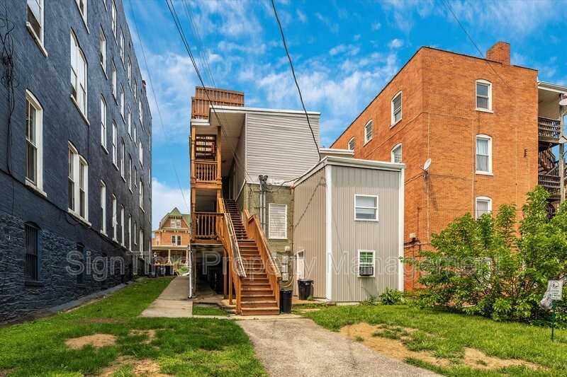 306 N Potomac St - Photo 6 of 7