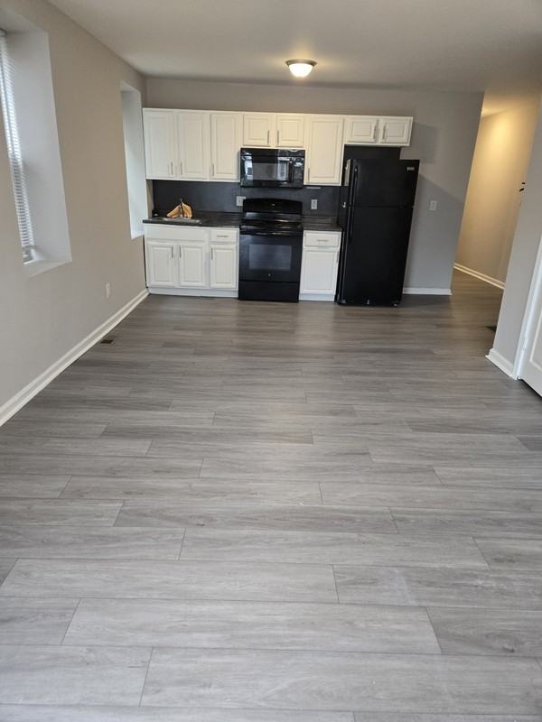 1018 S 52nd St - Photo 3 of 13