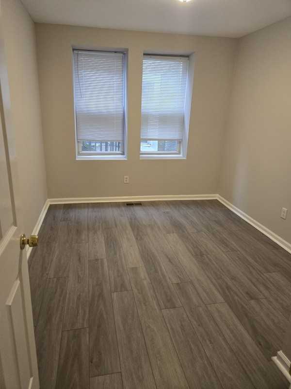 1018 S 52nd St - Photo 5 of 13