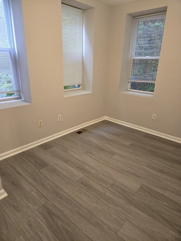 1018 S 52nd St - Photo 7 of 13