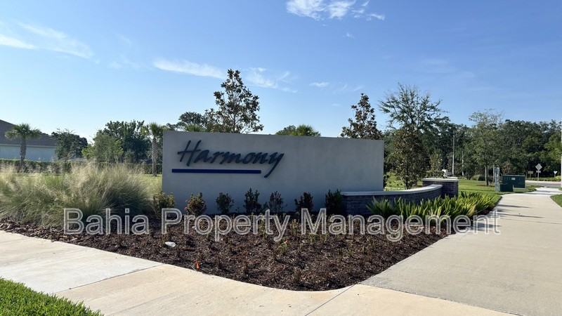 1676 Hummingbird Rd - Photo 5 of 26