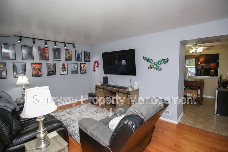 146 Shoreline Dr - Photo 2 of 35