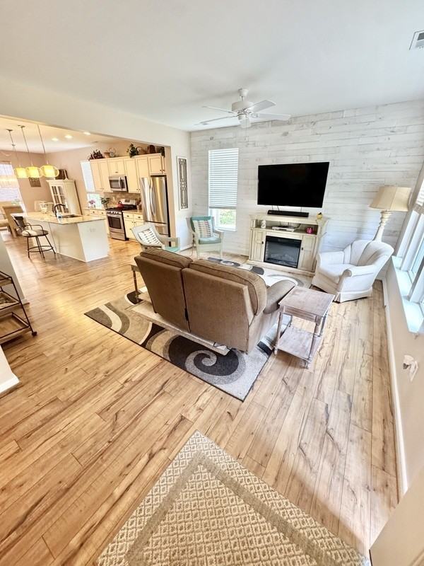 17443 Memorial Tournament Dr - Photo 4 of 20