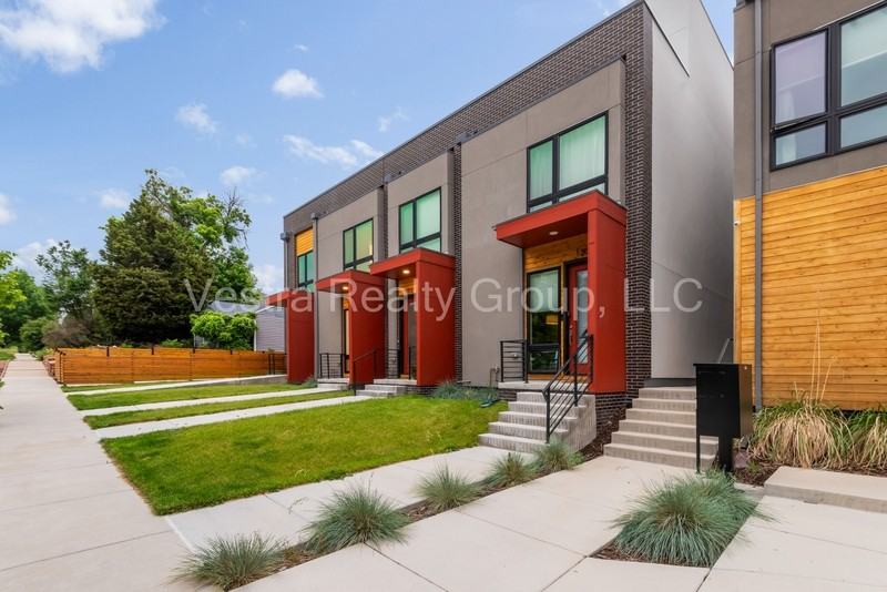 1314 Osceola St - Photo 4 of 29