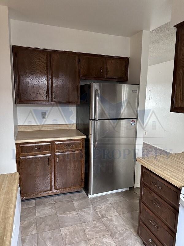 714 Downey St #7 - Photo 6 of 13