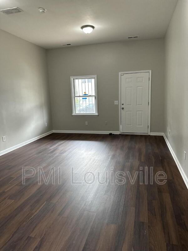 226 N 26th St - Photo 2 of 5