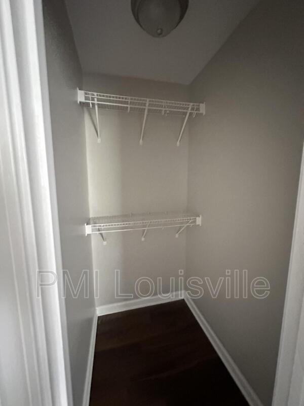 226 N 26th St - Photo 4 of 5