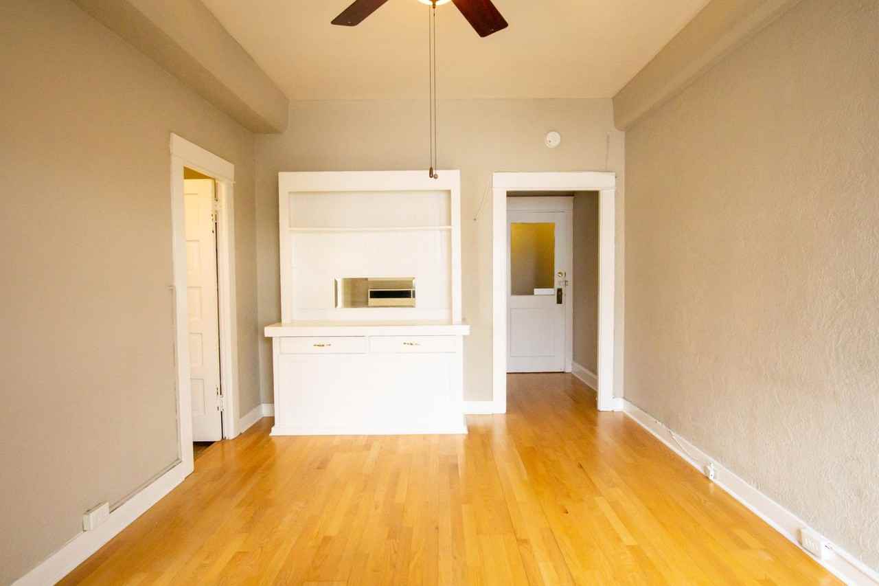 715 Sw King Ave #53 - Photo 2 of 8