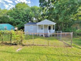 3245 Dillon St - Photo 1 of 1