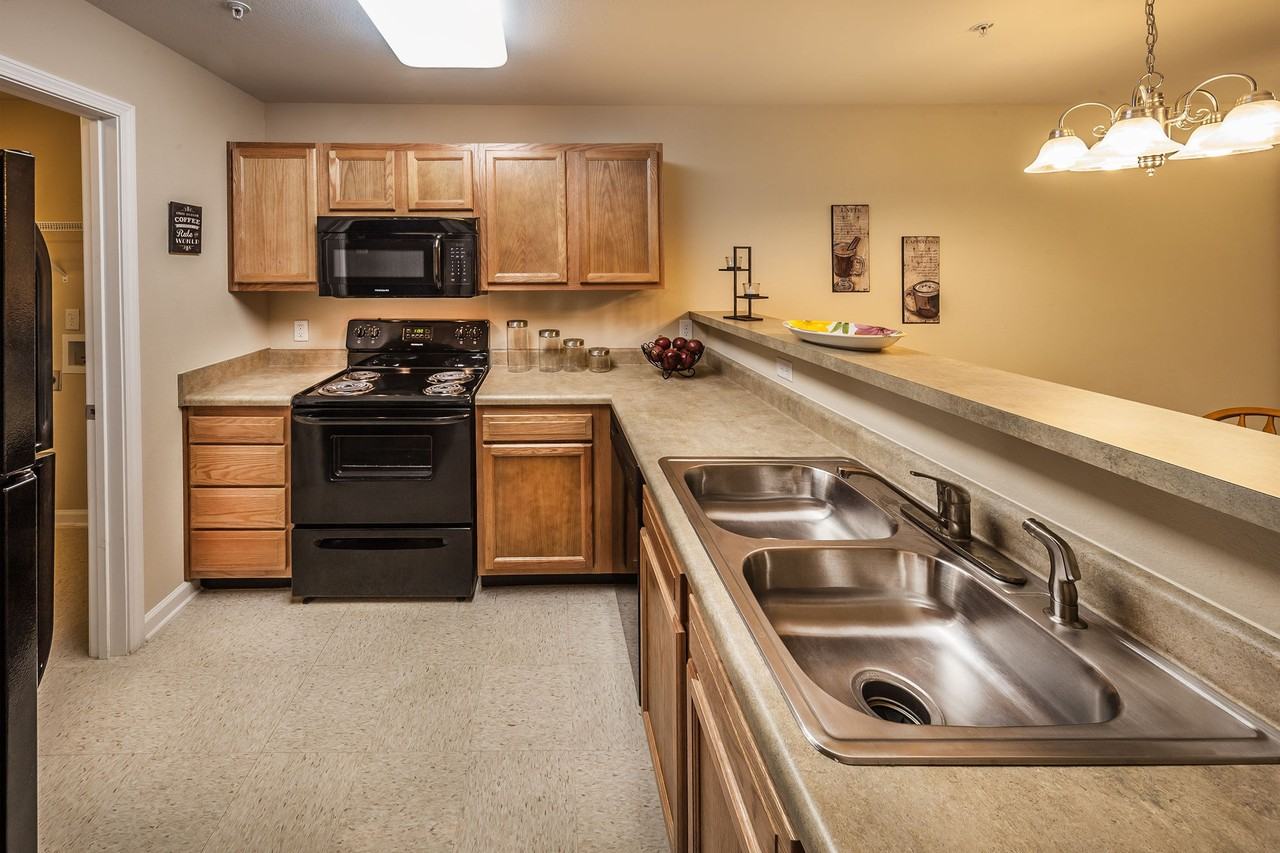 Cobblestone Crossings Apartments - Photo 3 of 31