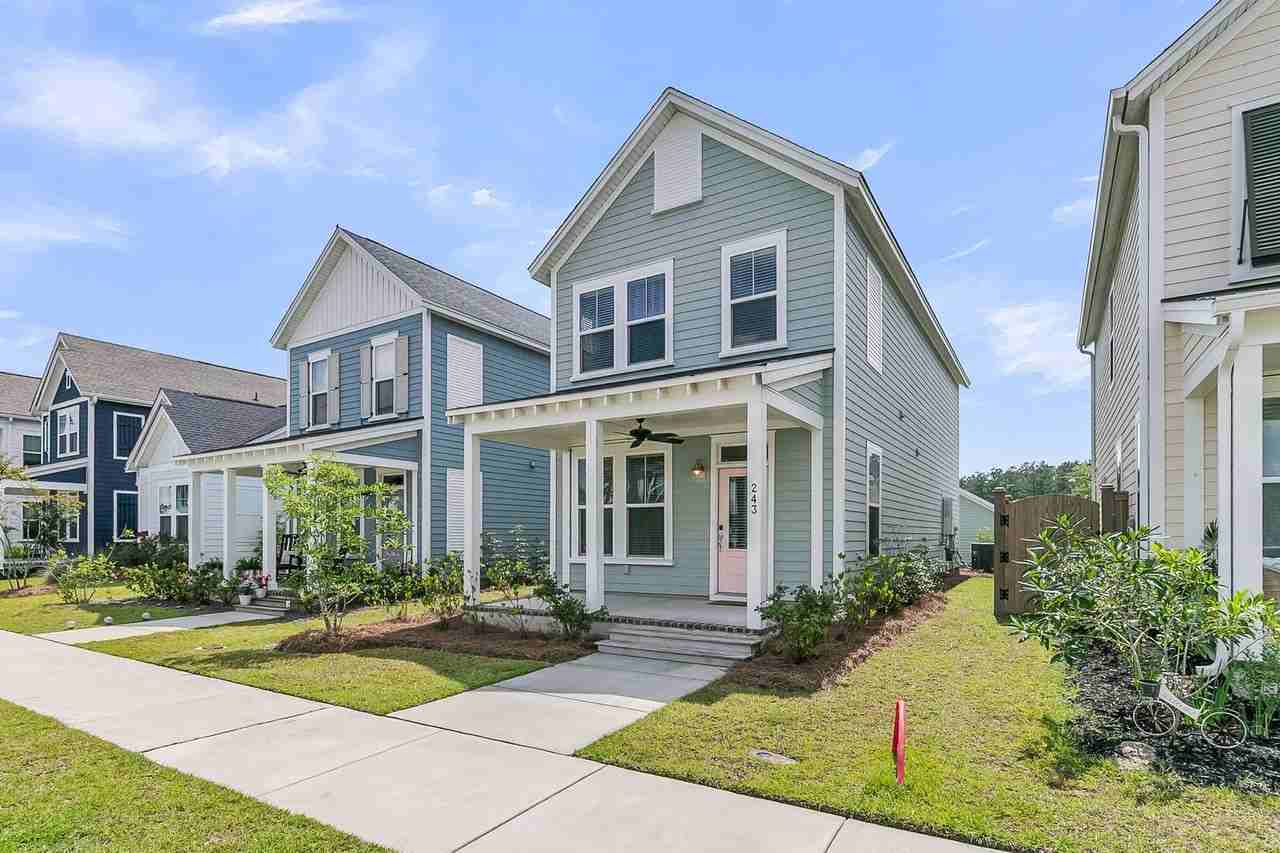 243 Symphony Ave - Photo 3 of 50