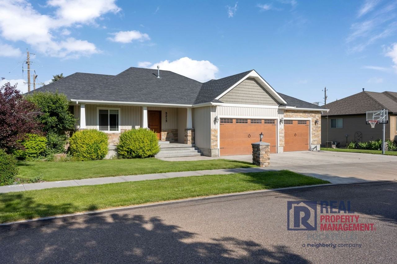 5215 Kymball Dr - Photo 2 of 37
