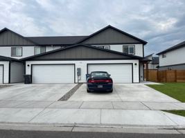 featured image of 700 Halfpipe St
