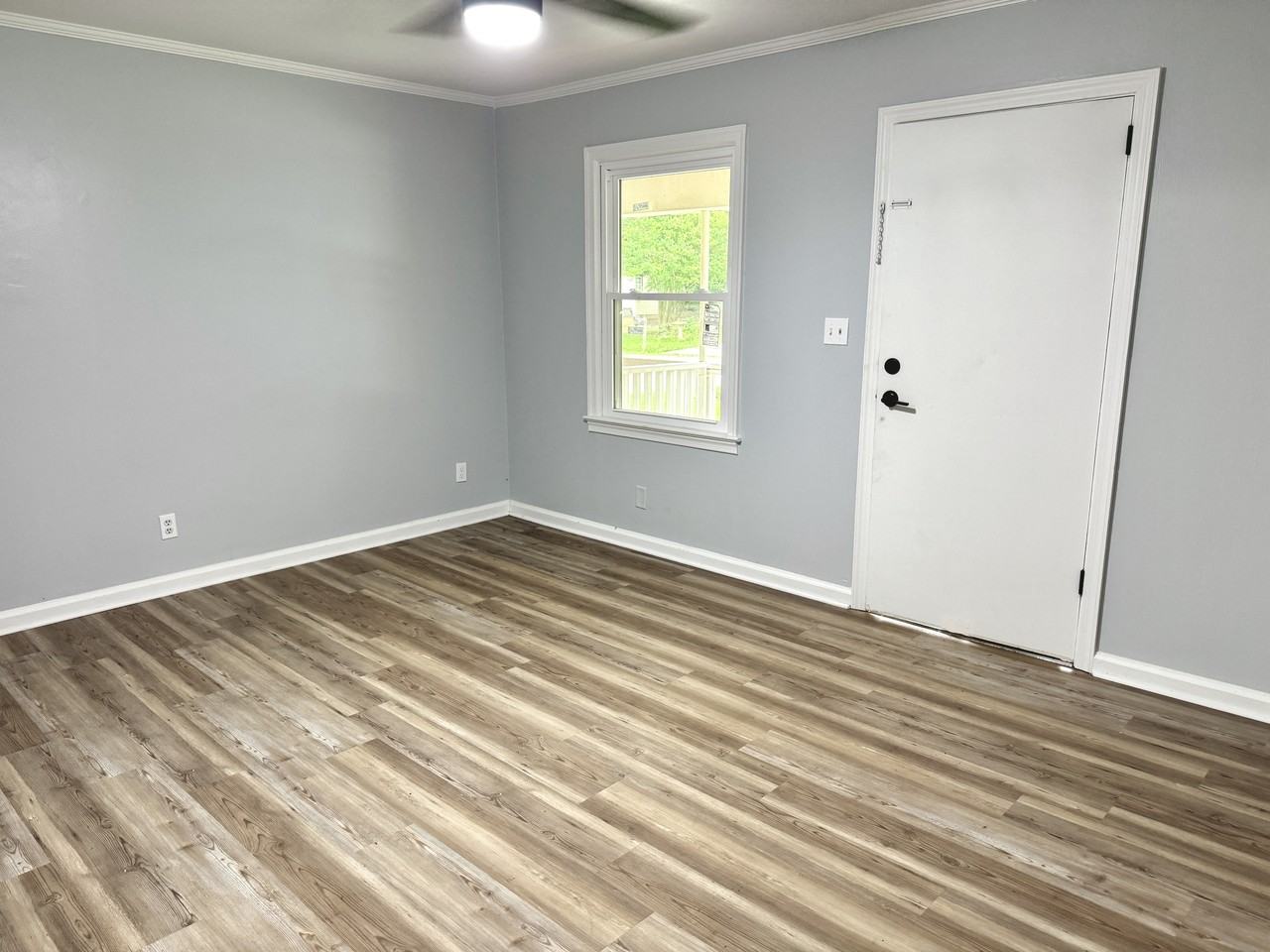 Berry Lane Duplexes - Photo 3 of 21