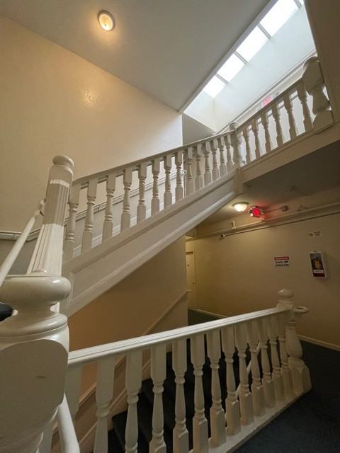 2070 University Avenue - Photo 4 of 13