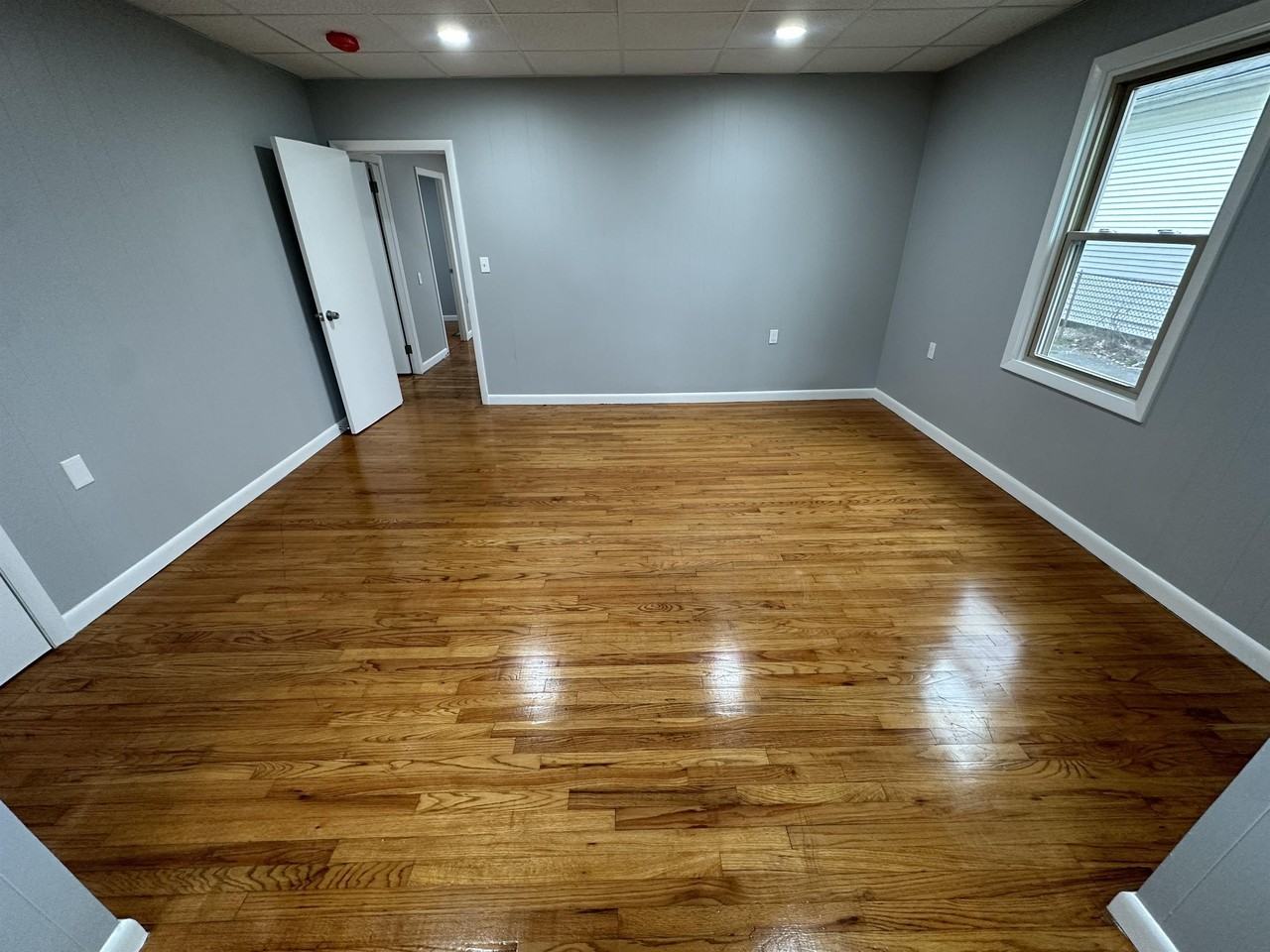 67 Boutwell St - Photo 6 of 13