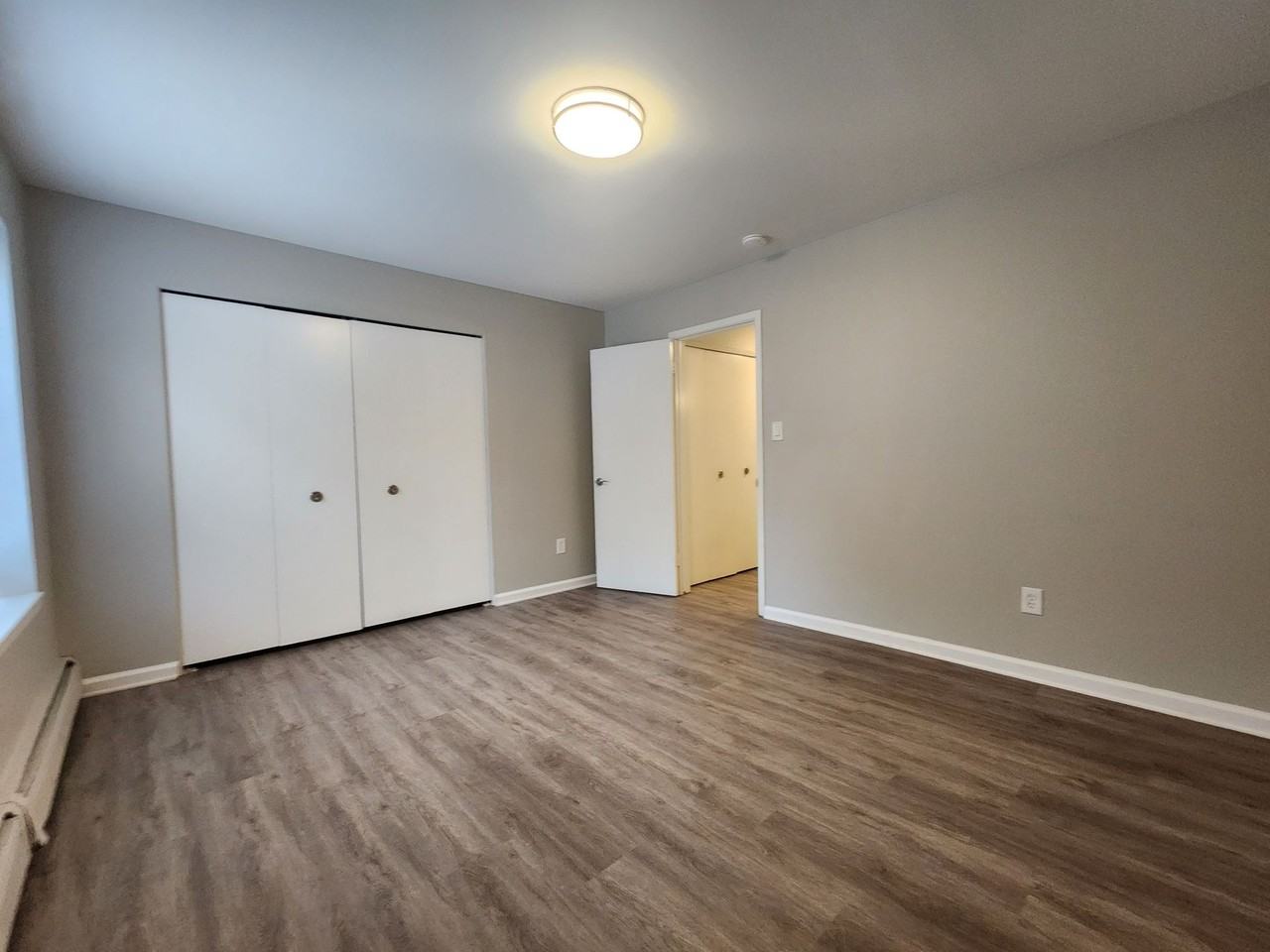 Harvard House Apartments - Photo 5 of 27