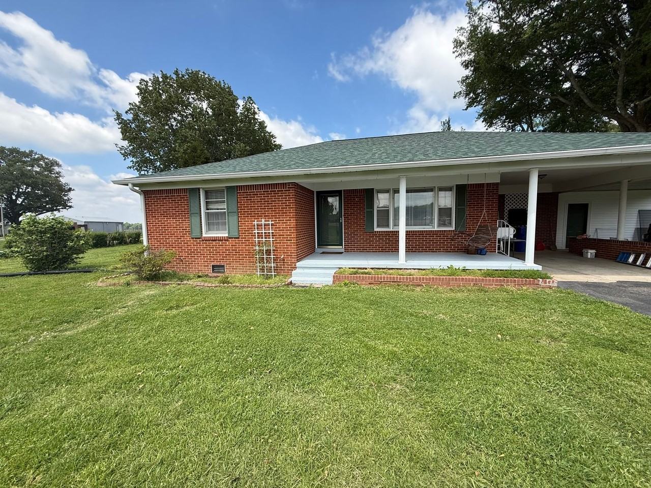 9794 Tennessee Highway 22 - Photo 2 of 11