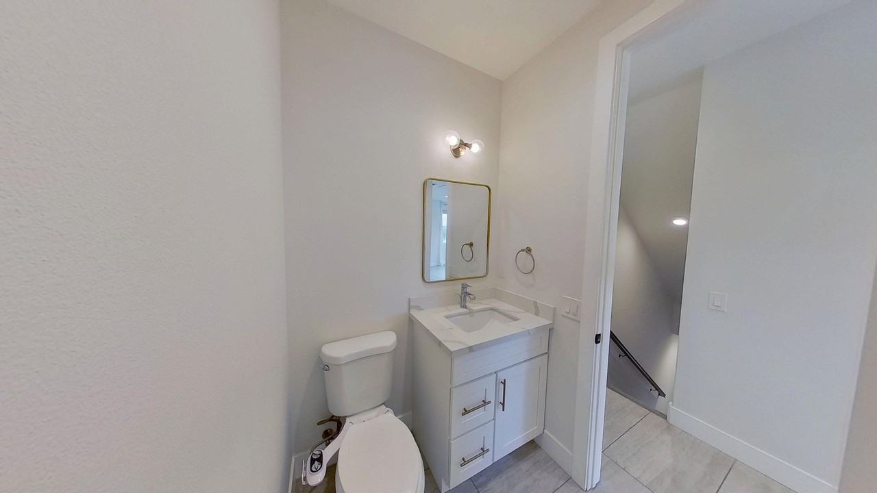 7213 21st St - Photo 7 of 23