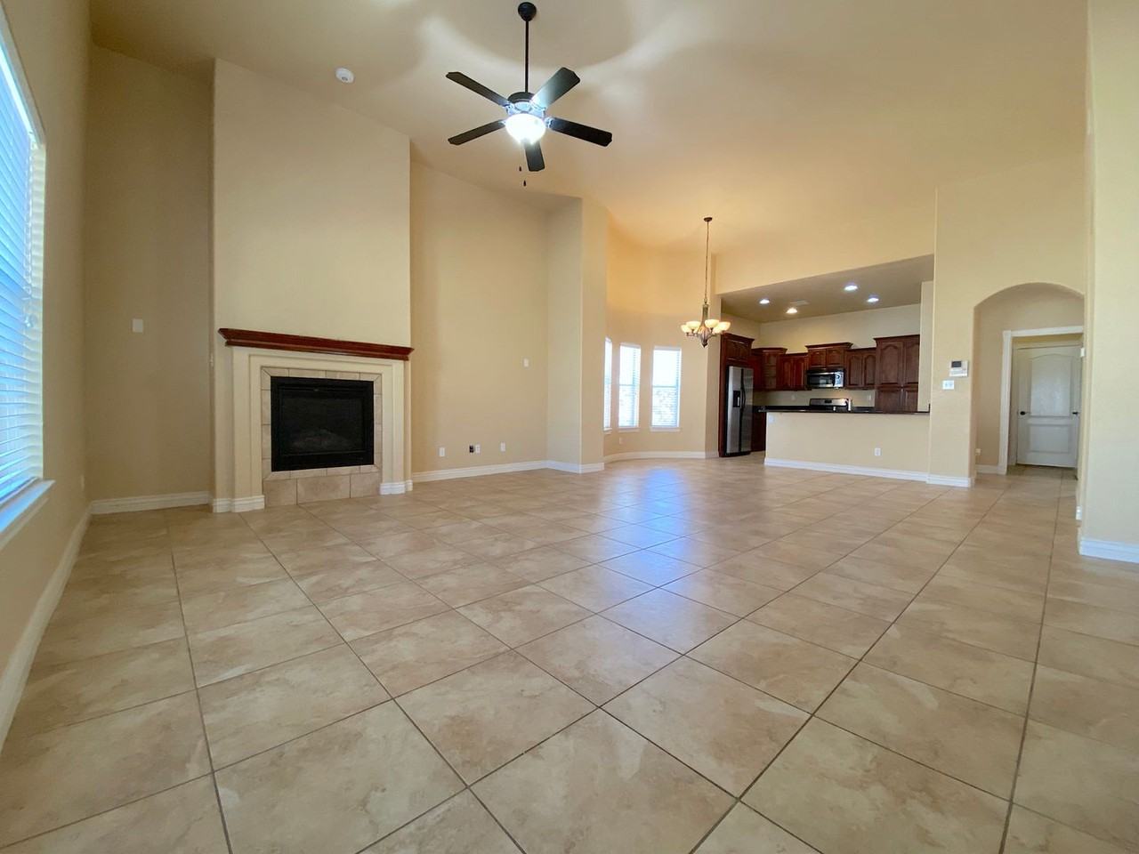 11413 Pifas Nevarez Pl - Photo 4 of 25