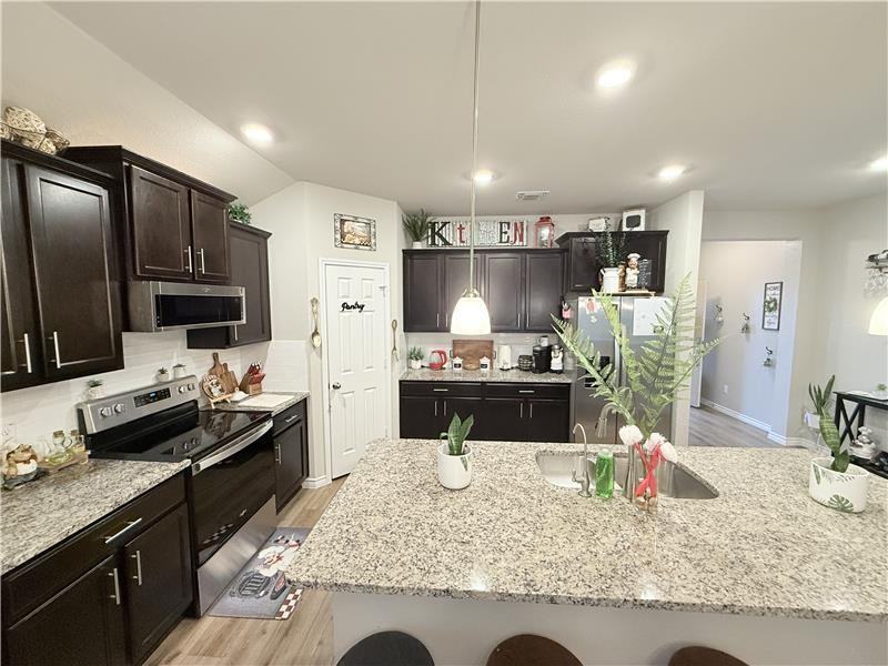 117 Minnie J Loop - Photo 3 of 16