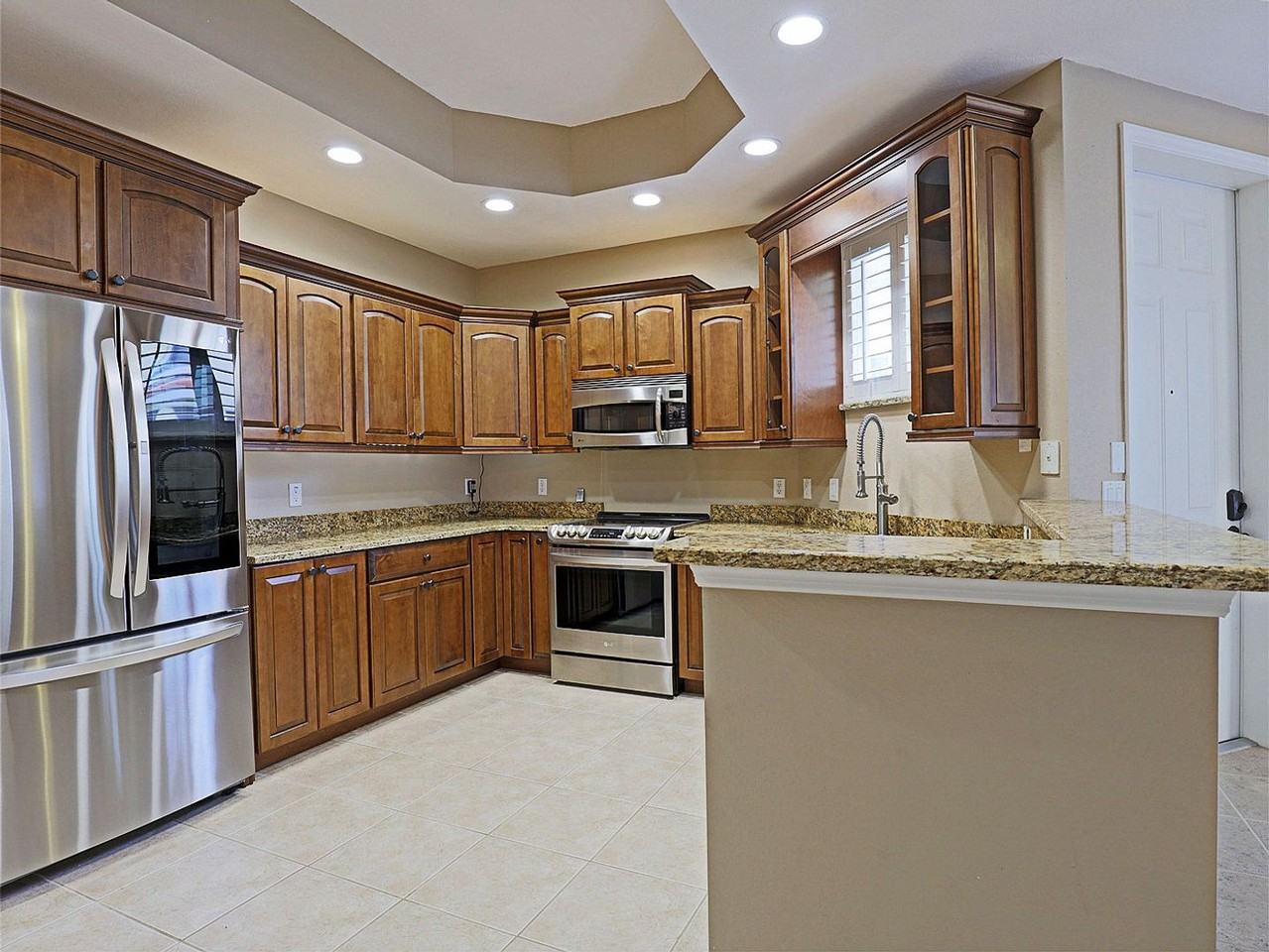 9836 Catena Way #101 - Photo 5 of 27