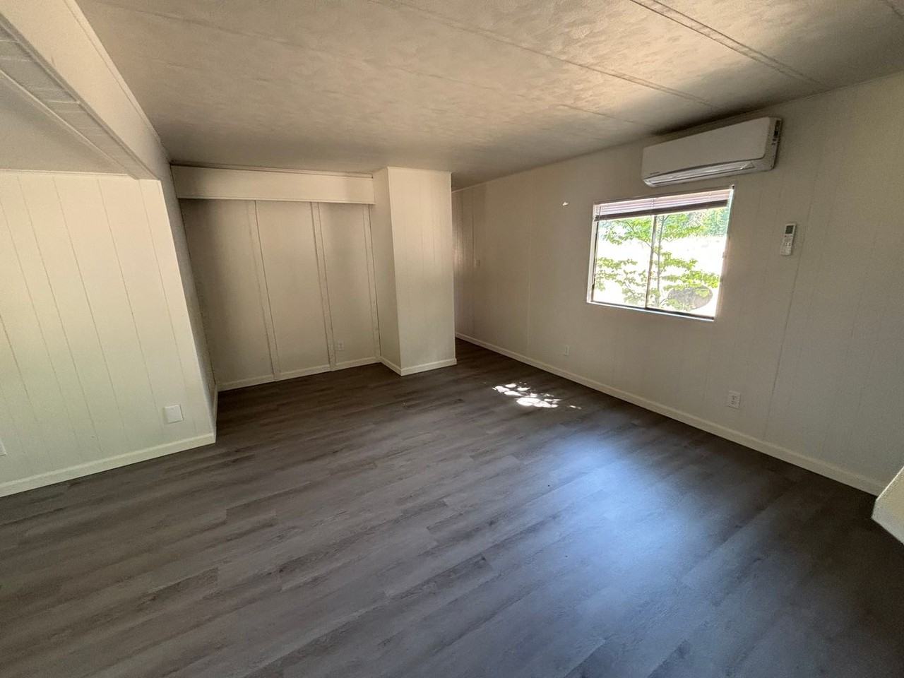 900 Callahan Rd - Photo 4 of 12