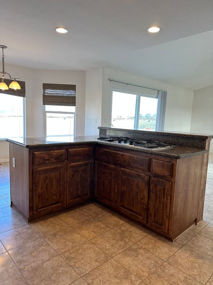 1350 Brush Dr - Photo 7 of 10