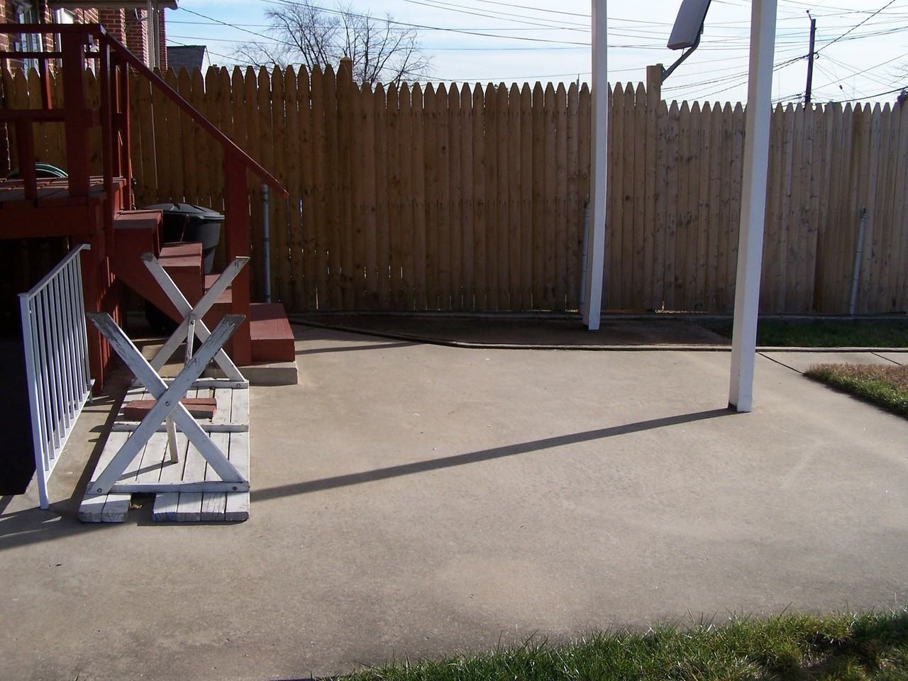 922 Elton Ave - Photo 4 of 22