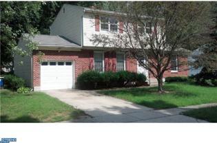 305 Macarthur Dr - Photo 1 of 1