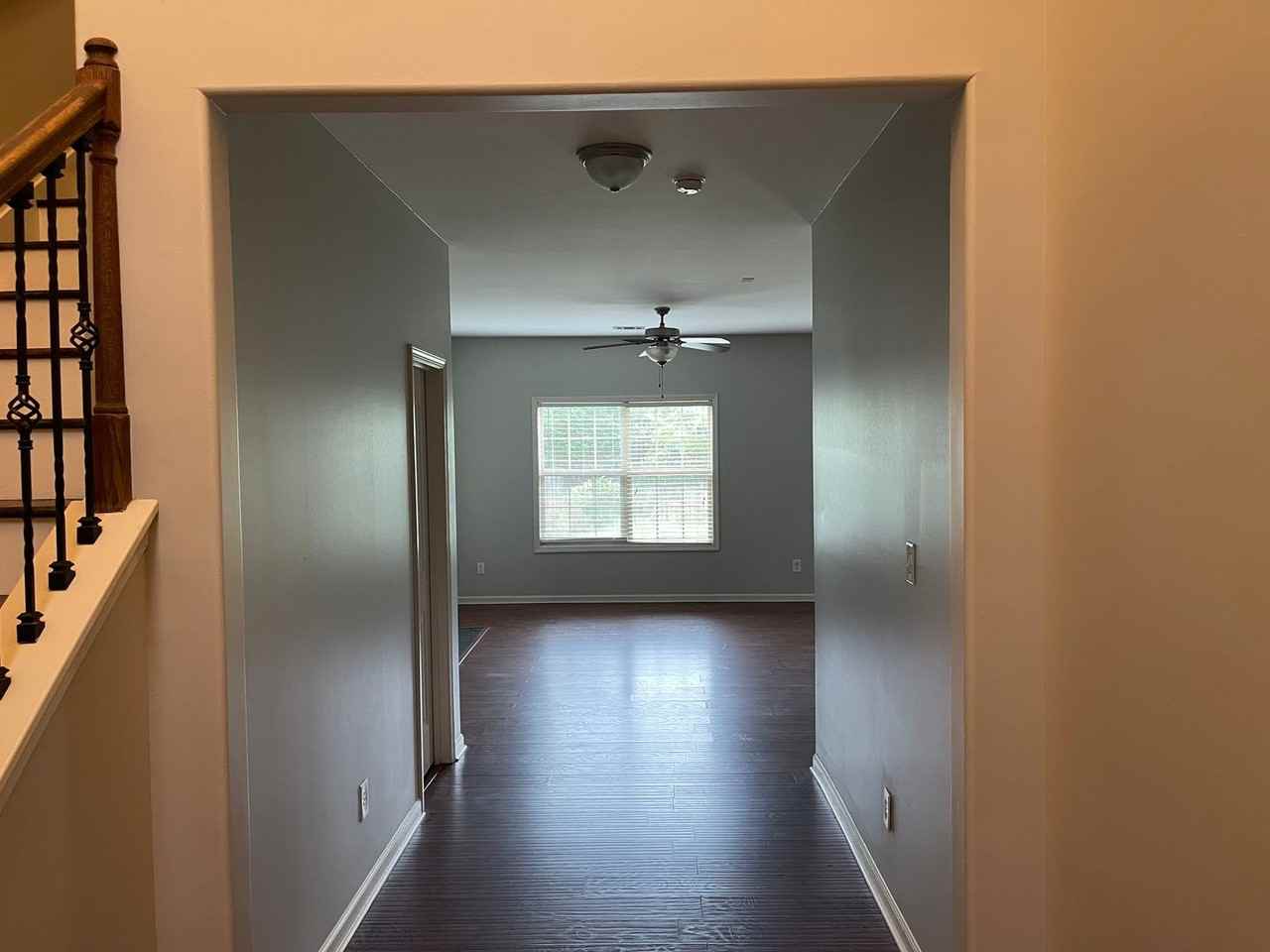 2706 Bechet Ln - Photo 2 of 12