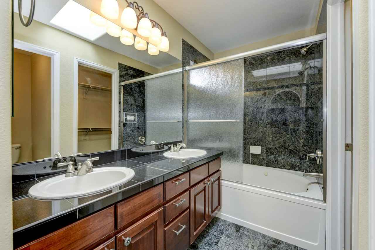 3898 Beasley Dr - Photo 6 of 46