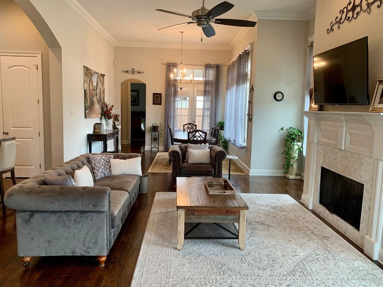 200 Cypress View Dr - Photo 4 of 23