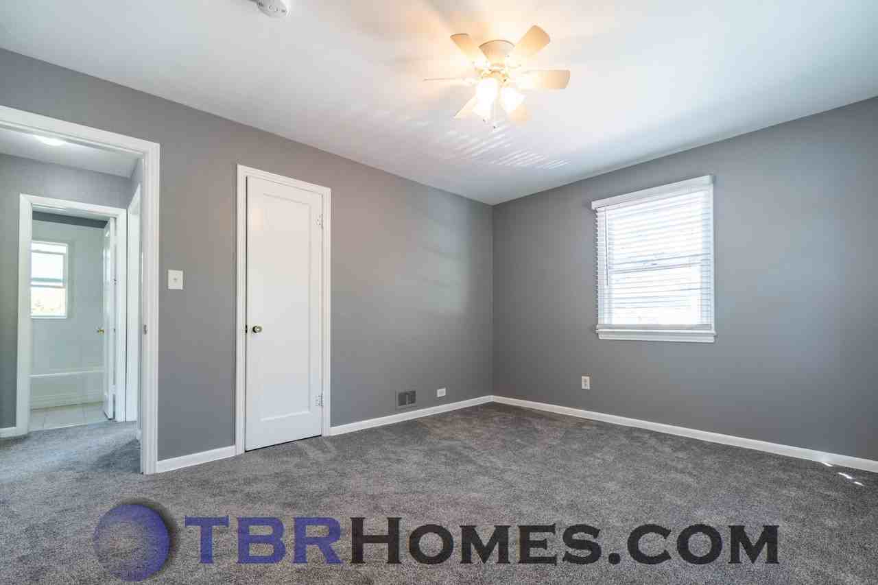 4285 S Delaware St - Photo 7 of 19