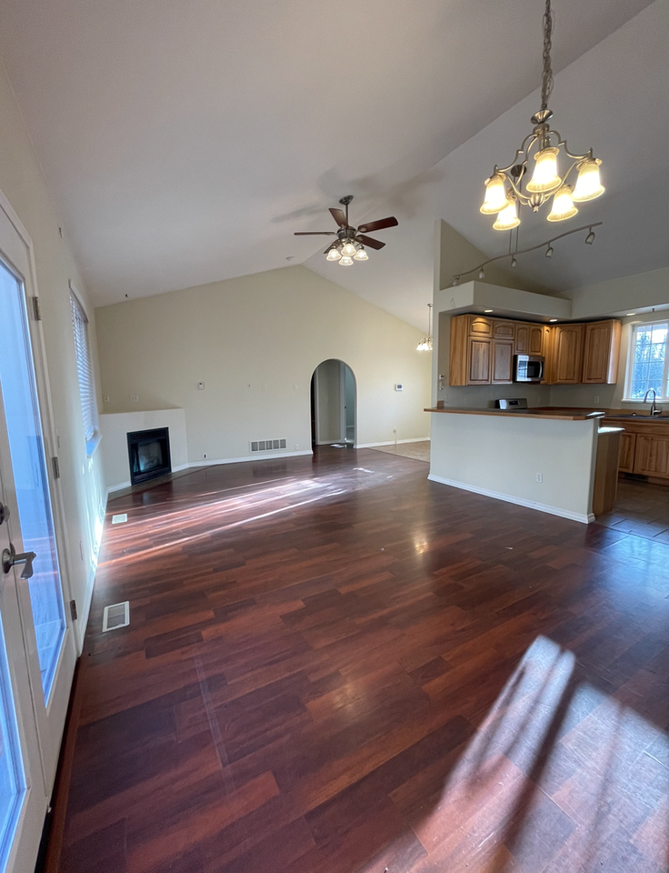 6225 N Wildwood Dr - Photo 4 of 21