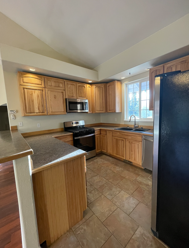 6225 N Wildwood Dr - Photo 5 of 21