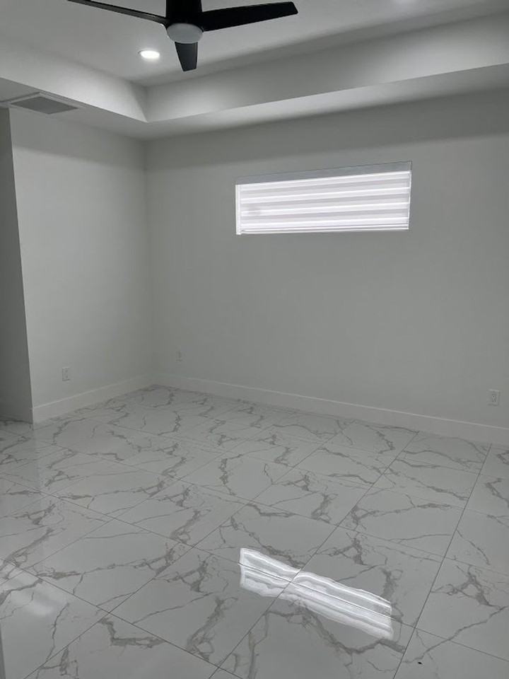 2218 Embers Pkwy W - Photo 4 of 23