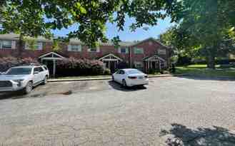 1201 Green Oaks Ln - Photo 1 of 1