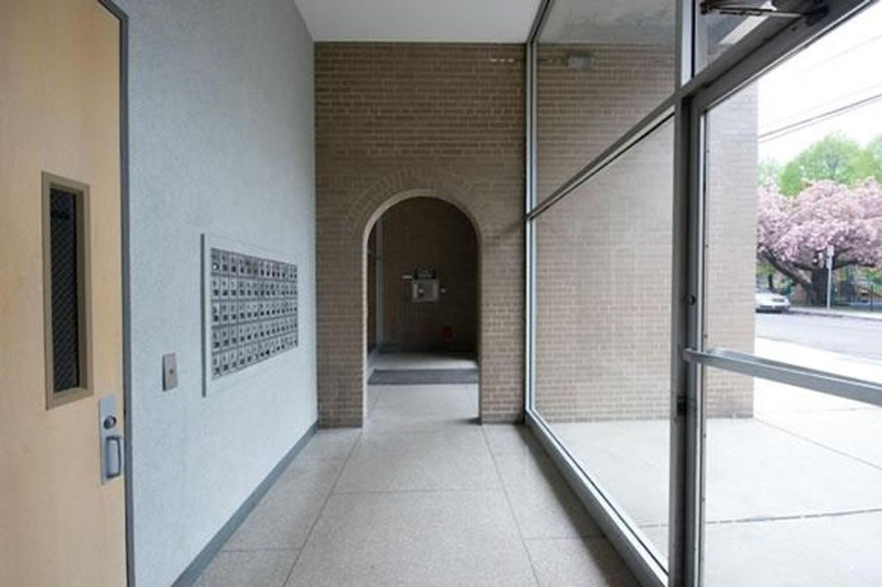 127 Chiswick Rd - Photo 2 of 11