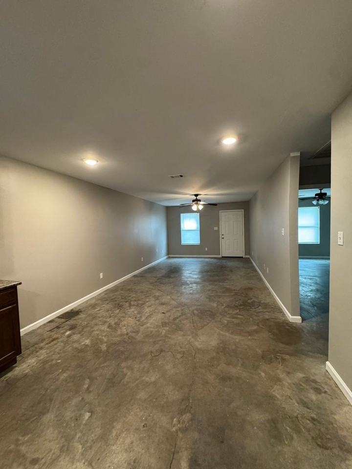 1308 W Monroe Ave #A - Photo 6 of 16