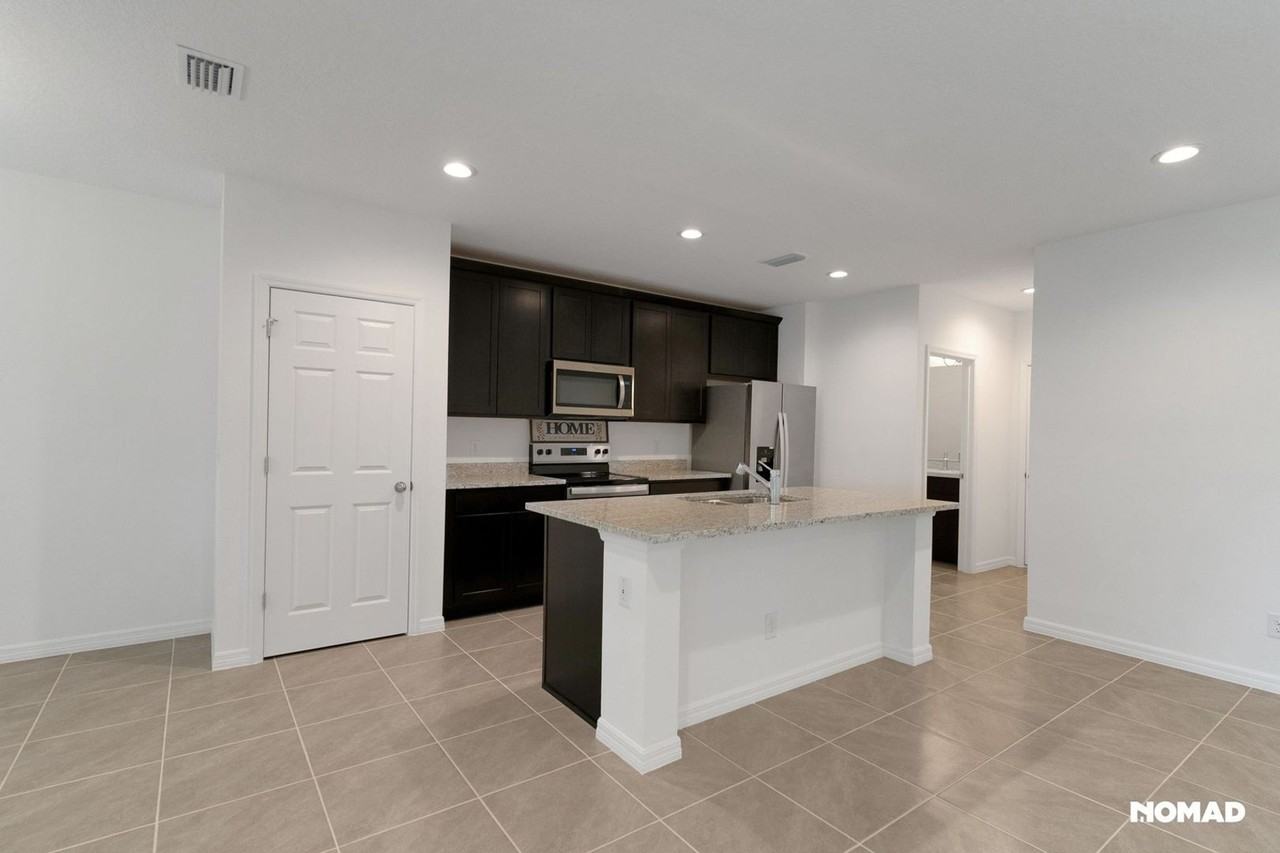 164 Glass Onion Dr - Photo 4 of 43