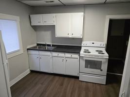featured image of 1519 E Washington St