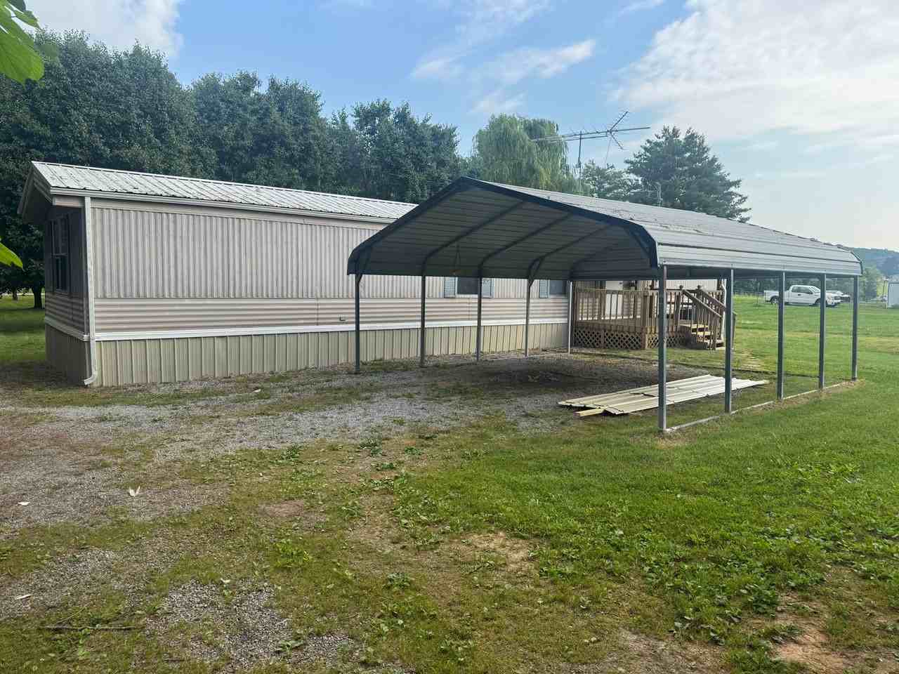 98 Harold Cemetery Rd - Photo 3 of 13