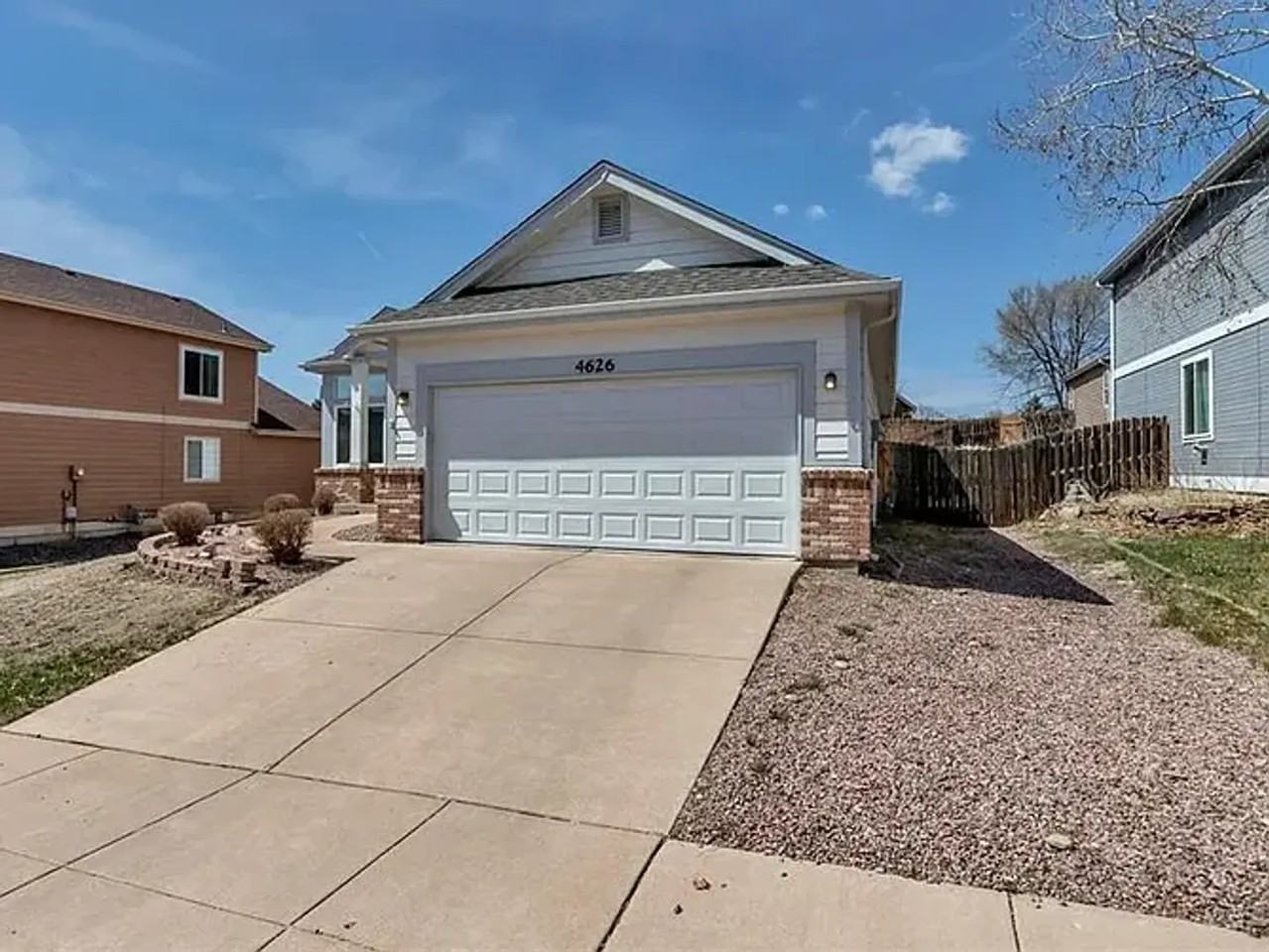 4626 Hotspur Dr - Photo 3 of 25