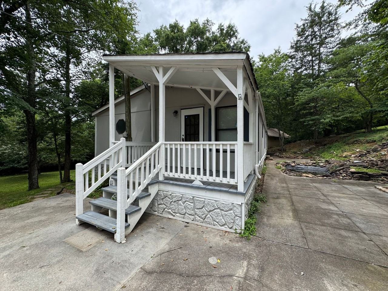 1140 Rome Rd Sw - Photo 4 of 39