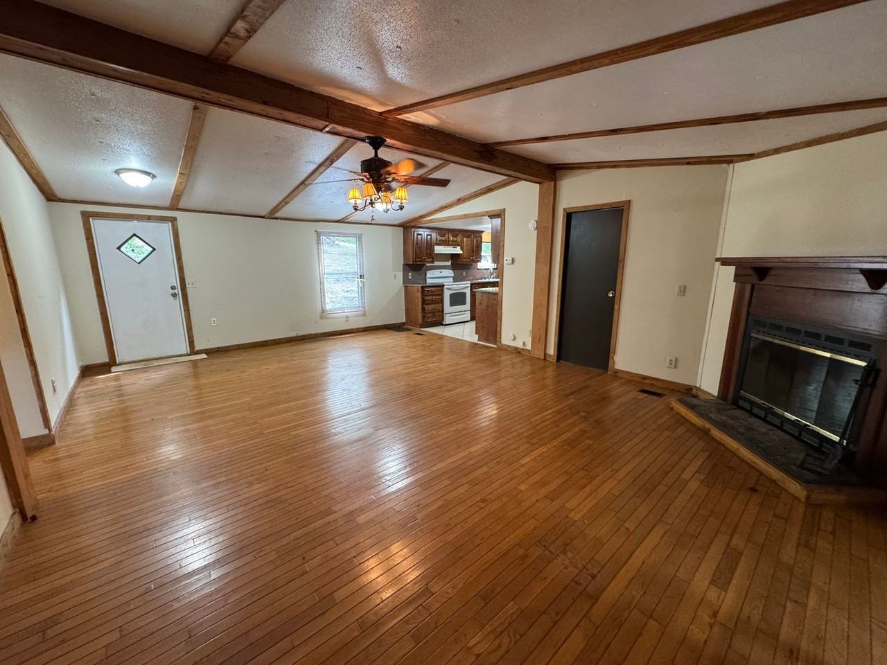 1140 Rome Rd Sw - Photo 5 of 39