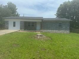 featured image of 42 Crestridge Dr