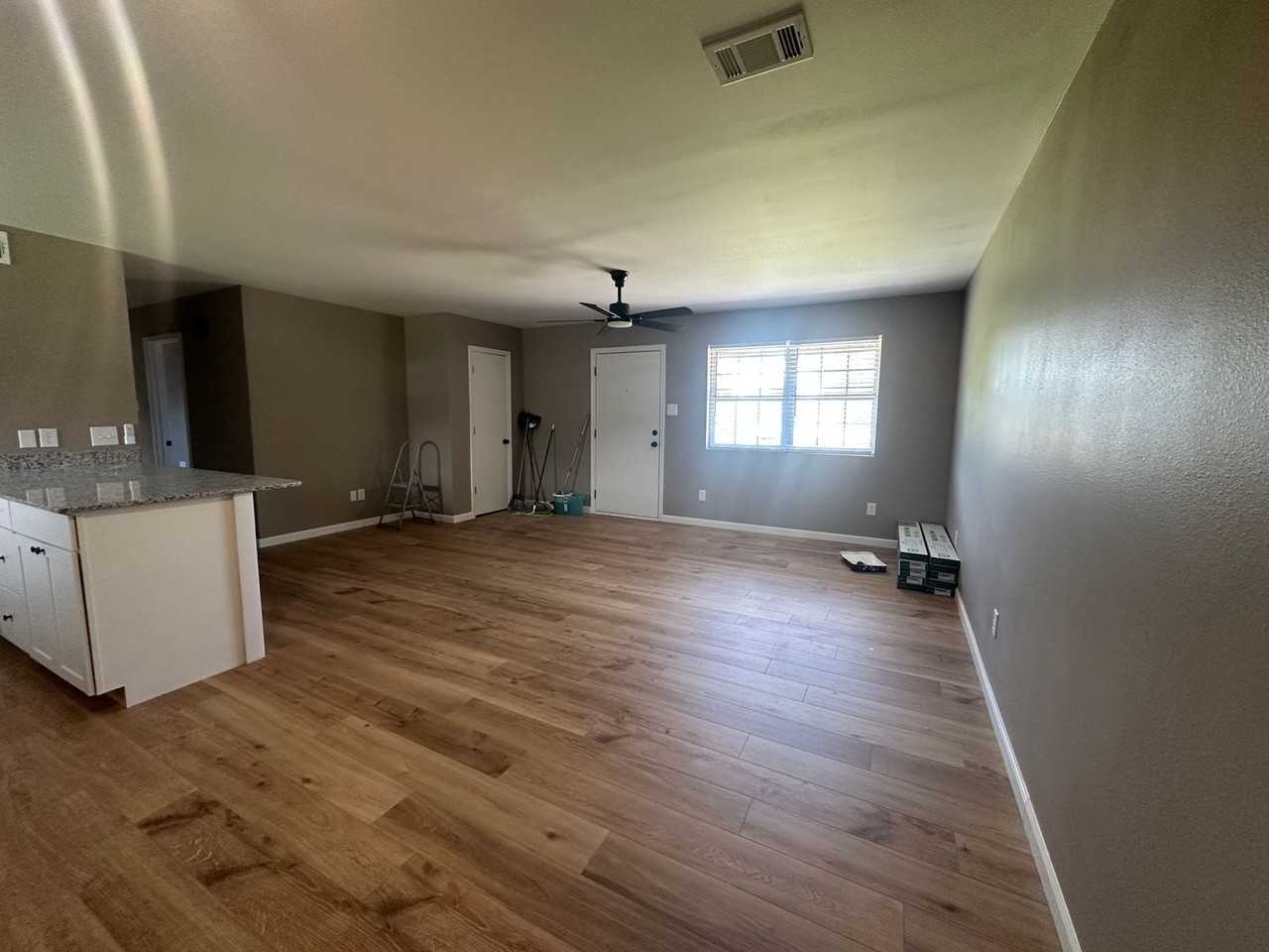 42 Crestridge Dr - Photo 2 of 9